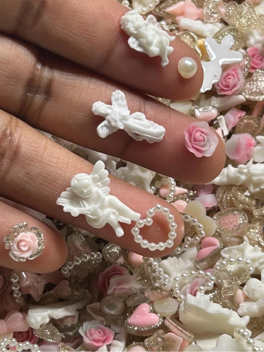Nail artWhite & Pink Angel